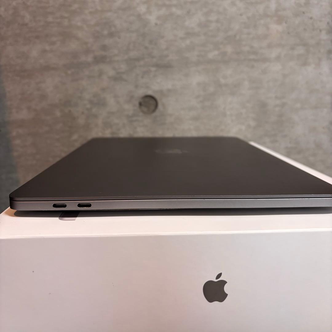 MacBook Pro 2020 13インチ 1TB / 16GB 【美品】