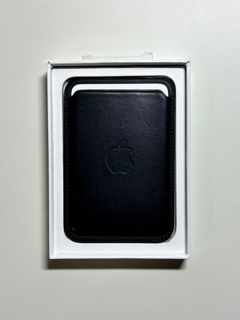 【美品】純正 MagSafe対応 iPhone レザーウォレット・ミッドナイトA