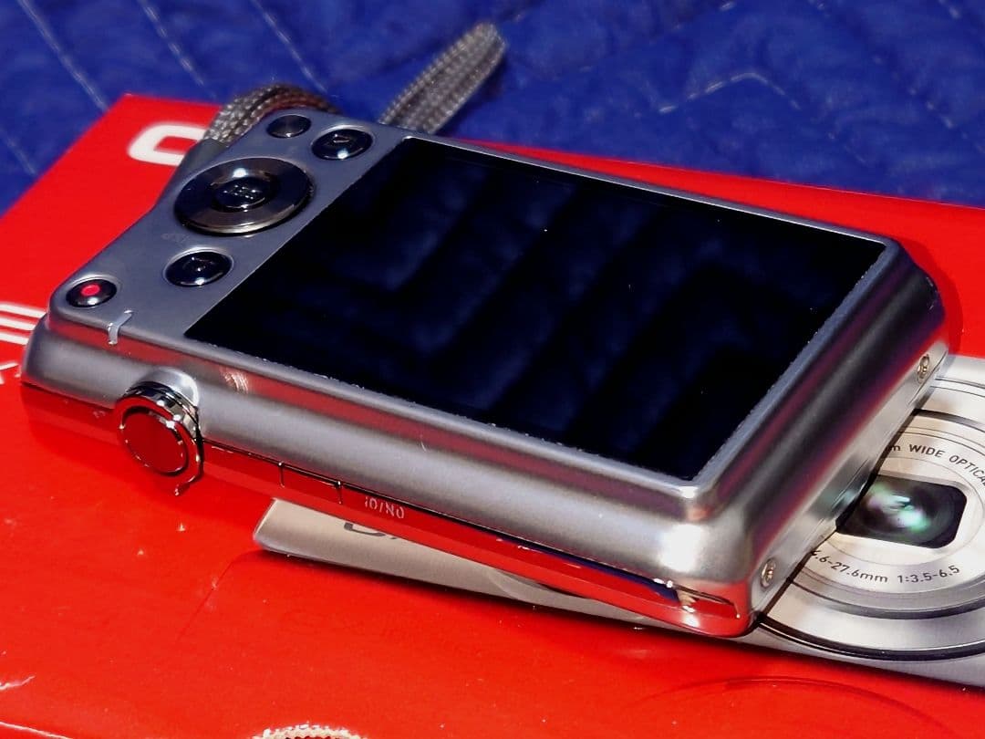 CASIO EXILIM EX-ZS25 シルバー SDカード4G付き