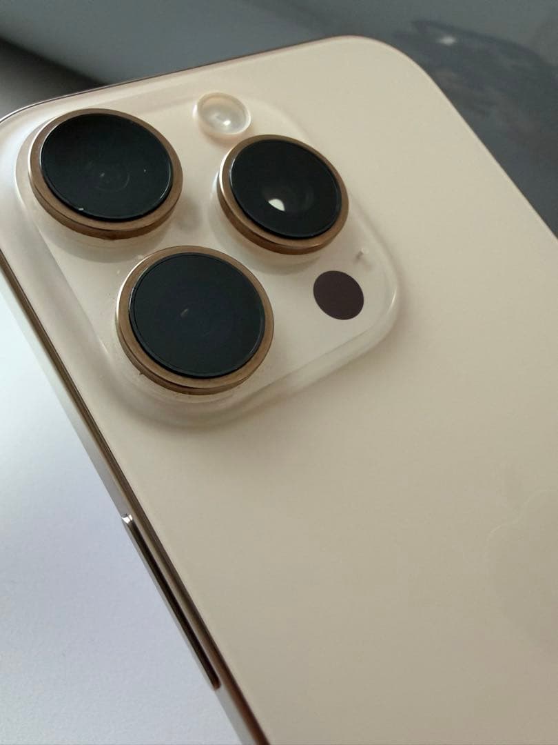 iPhone16Pro　デザートチタニウム　256GB　SIMフリー