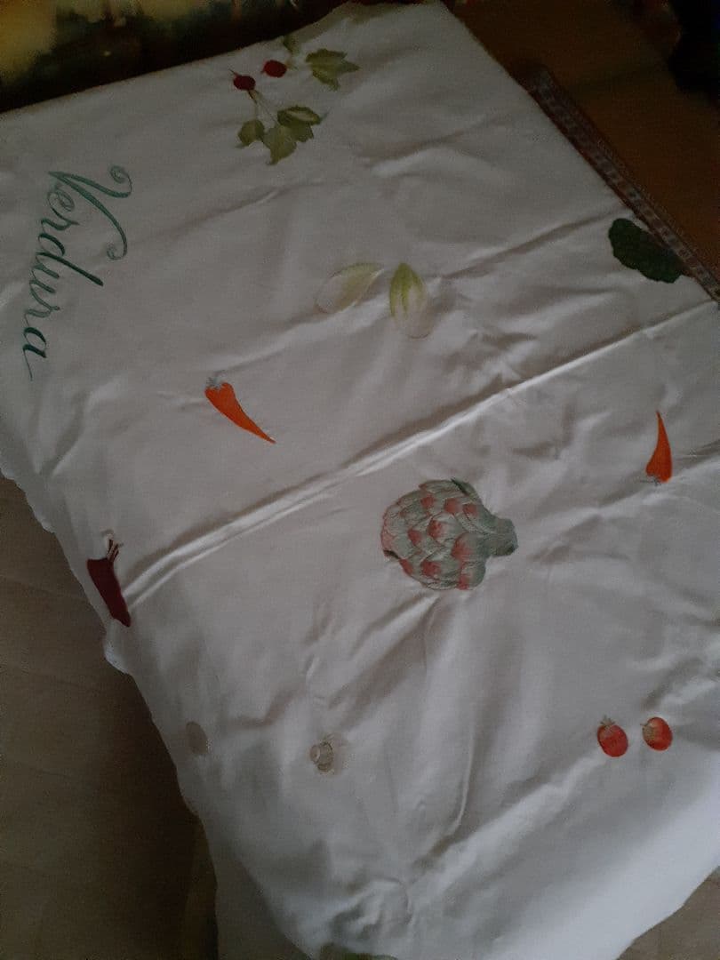 戸塚刺繍、新品未使用 西洋野菜刺繍 テーブルクロス( 大) 円形、長方形他