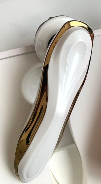 ボディ・フェイスケア ARTISTIC&CO Miss Arrivo THE WRAITH