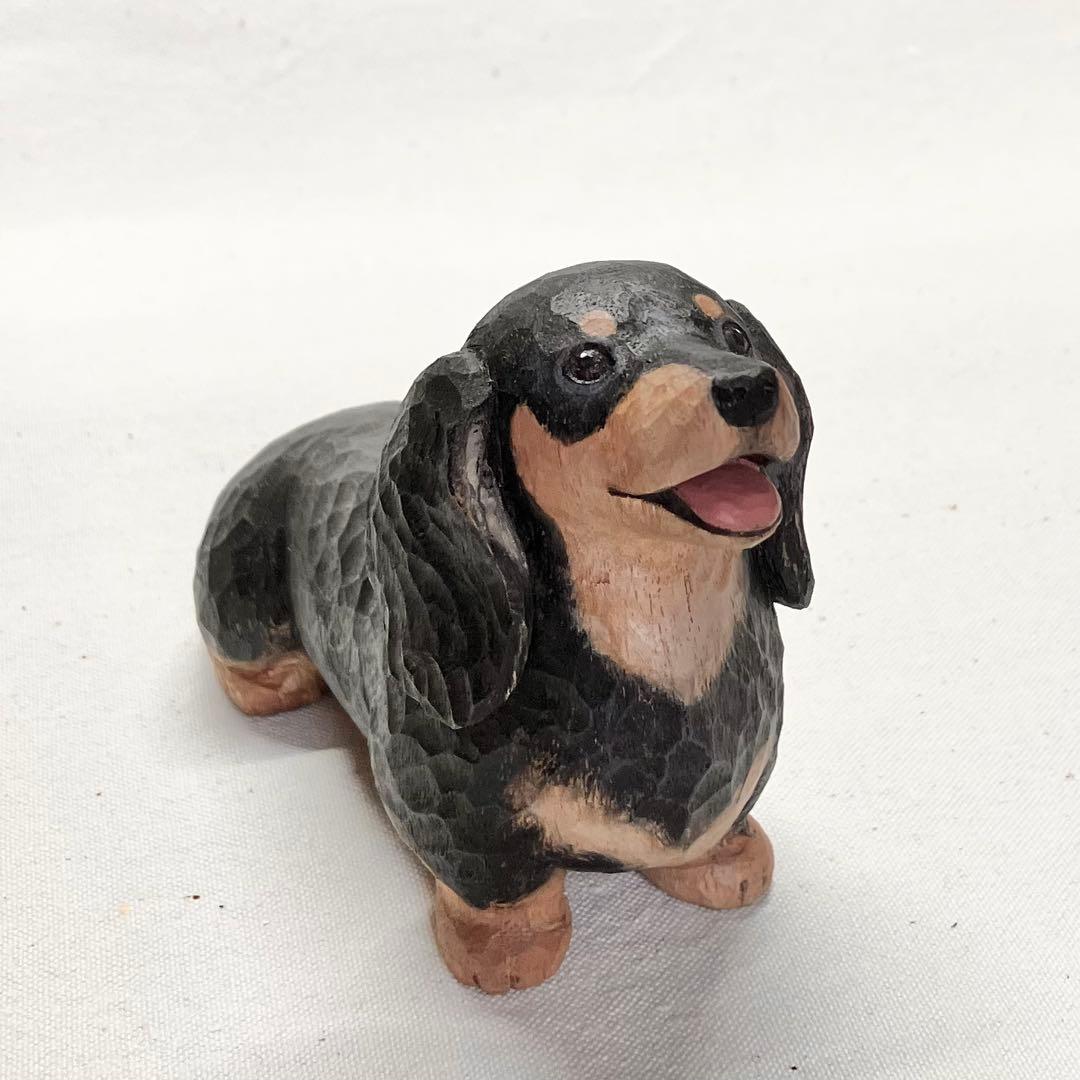 シ*ウ様 木彫り　ダックスフント(ブラック&タン)