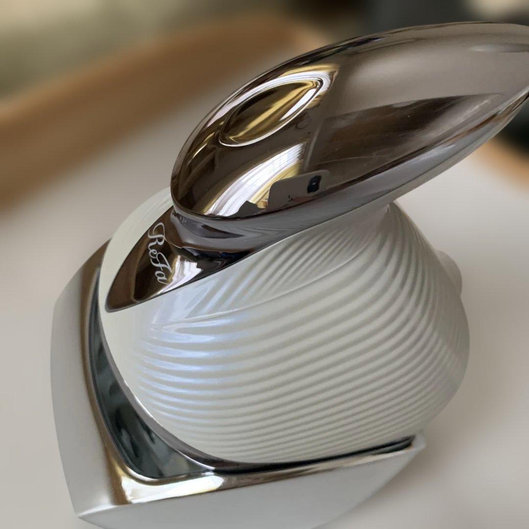 リファ ビューティックヘッドスパ(ホワイト）