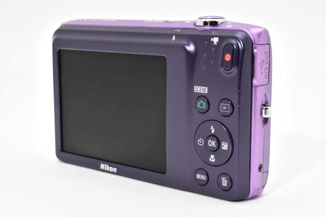 ■ ほぼ新品 ■ニコン　Nikon COOLPIX S3500 動作確認済