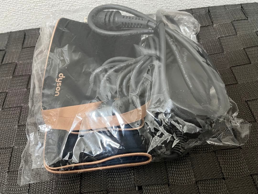 Dyson Corrale ヘアアイロン ピンク 充電器付き