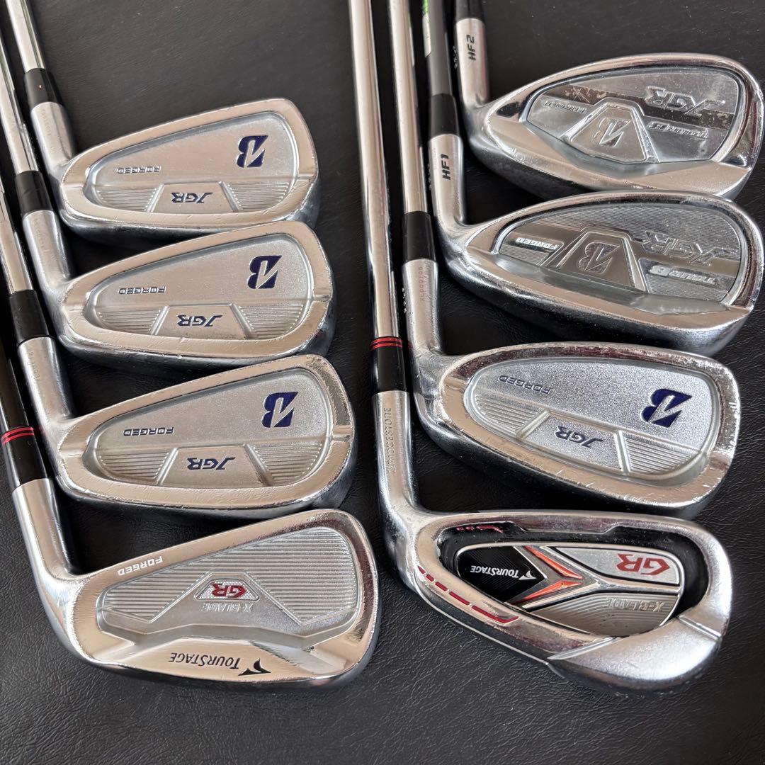 初心者向けメンズゴルフクラブセットBRIDGESTONE TOUR B限定バック