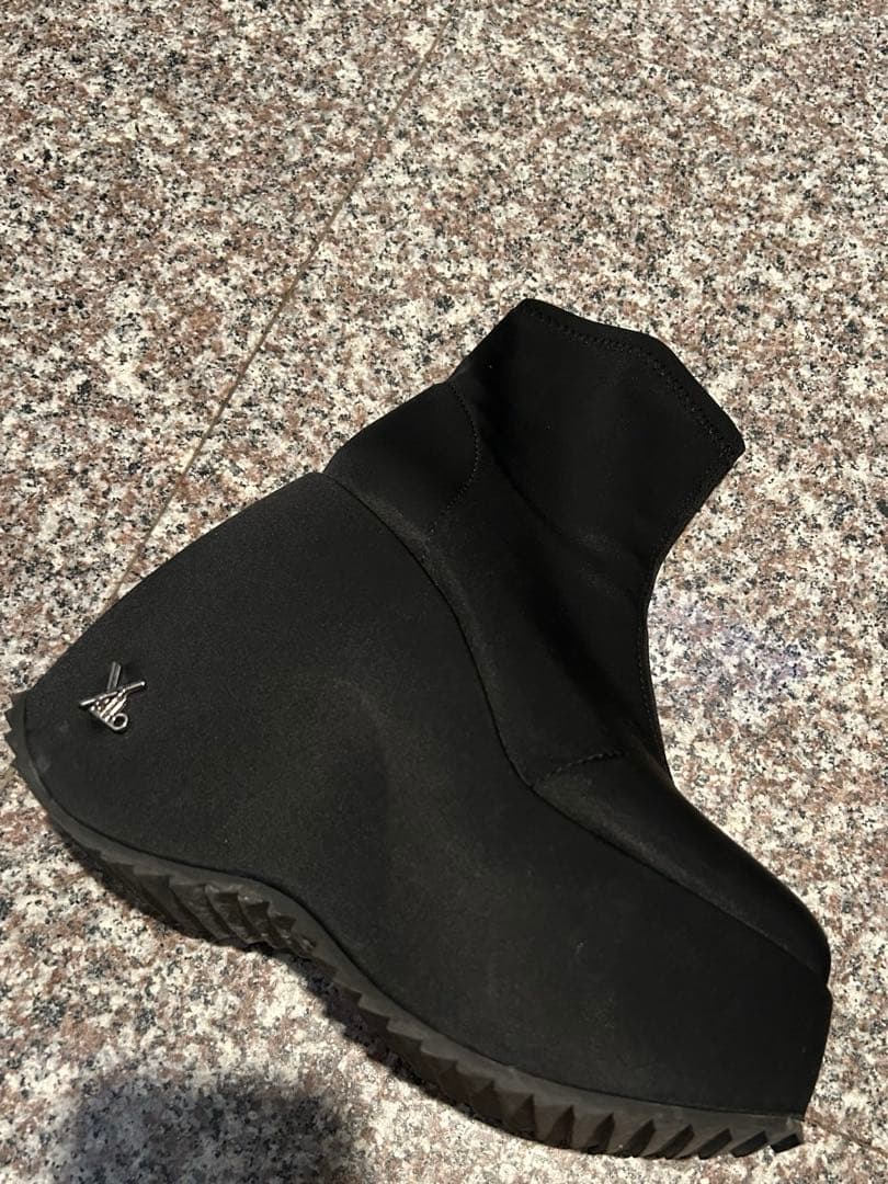 靴 yello tokyo black platform