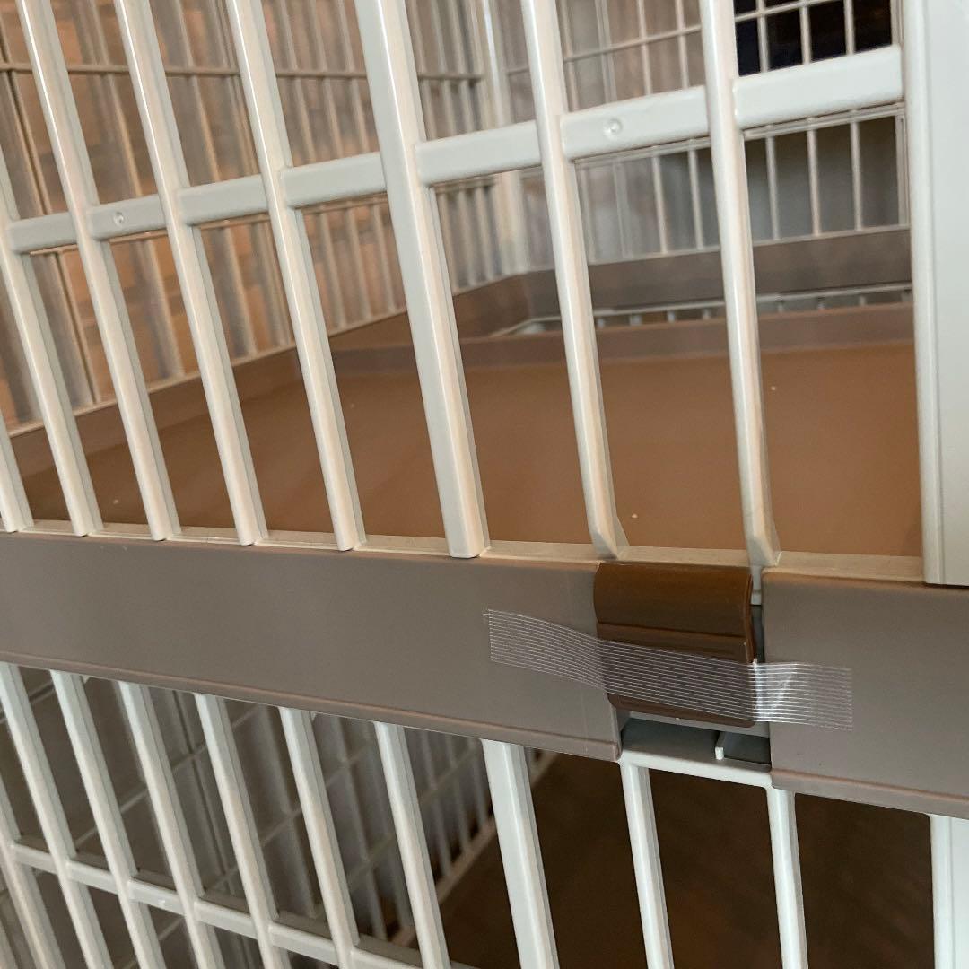 猫・犬用 プラスチック ケージ 二段 ベージュ アイリスオーヤマ コロコロ付き