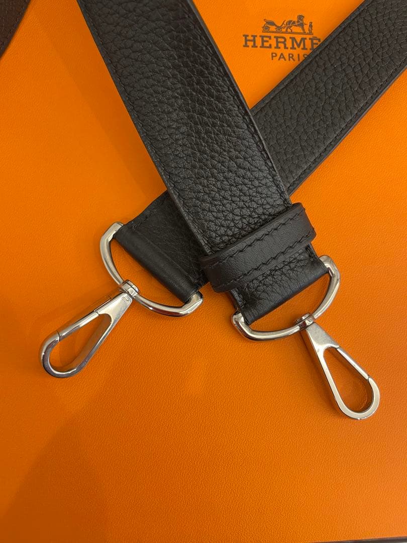 HERMES エルメス□O刻印 ジプシエール37 ショルダーバッグ　ブラック