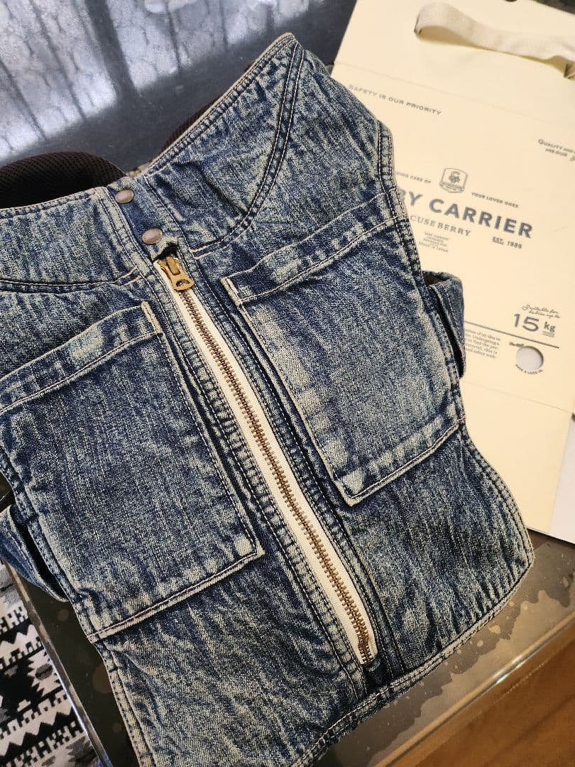 値下げ10/27まで　CUSE BERRY キューズベリー　デニム抱っこ紐