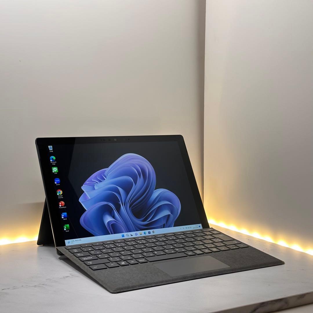 【ブラックモデル】Surface Pro7 Corei5/8/256