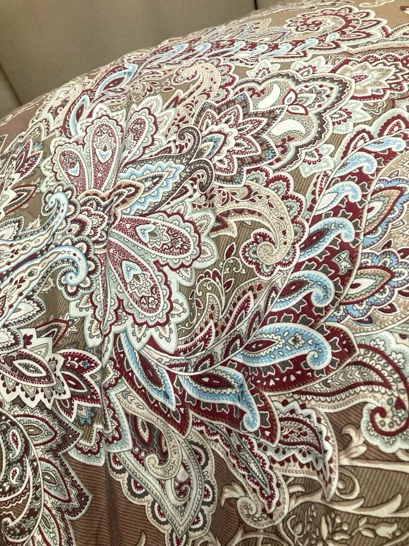 美品　羽毛掛け布団シングル フランス産ホワイトダックダウン ベージュ系色