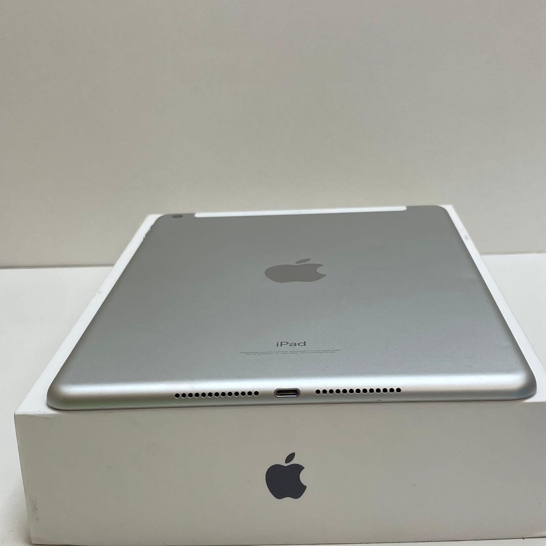 iPad 第6世代 128GB Wi-Fi + Cellular 89％