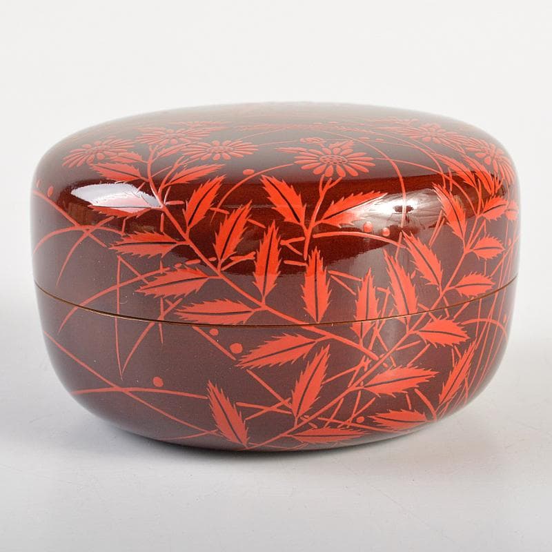 茶道具　漆塗　秋野蒔絵　内銀溜白粉解香合　在銘　共箱　D　R7406