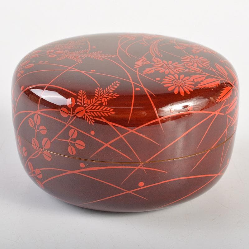 茶道具　漆塗　秋野蒔絵　内銀溜白粉解香合　在銘　共箱　D　R7406