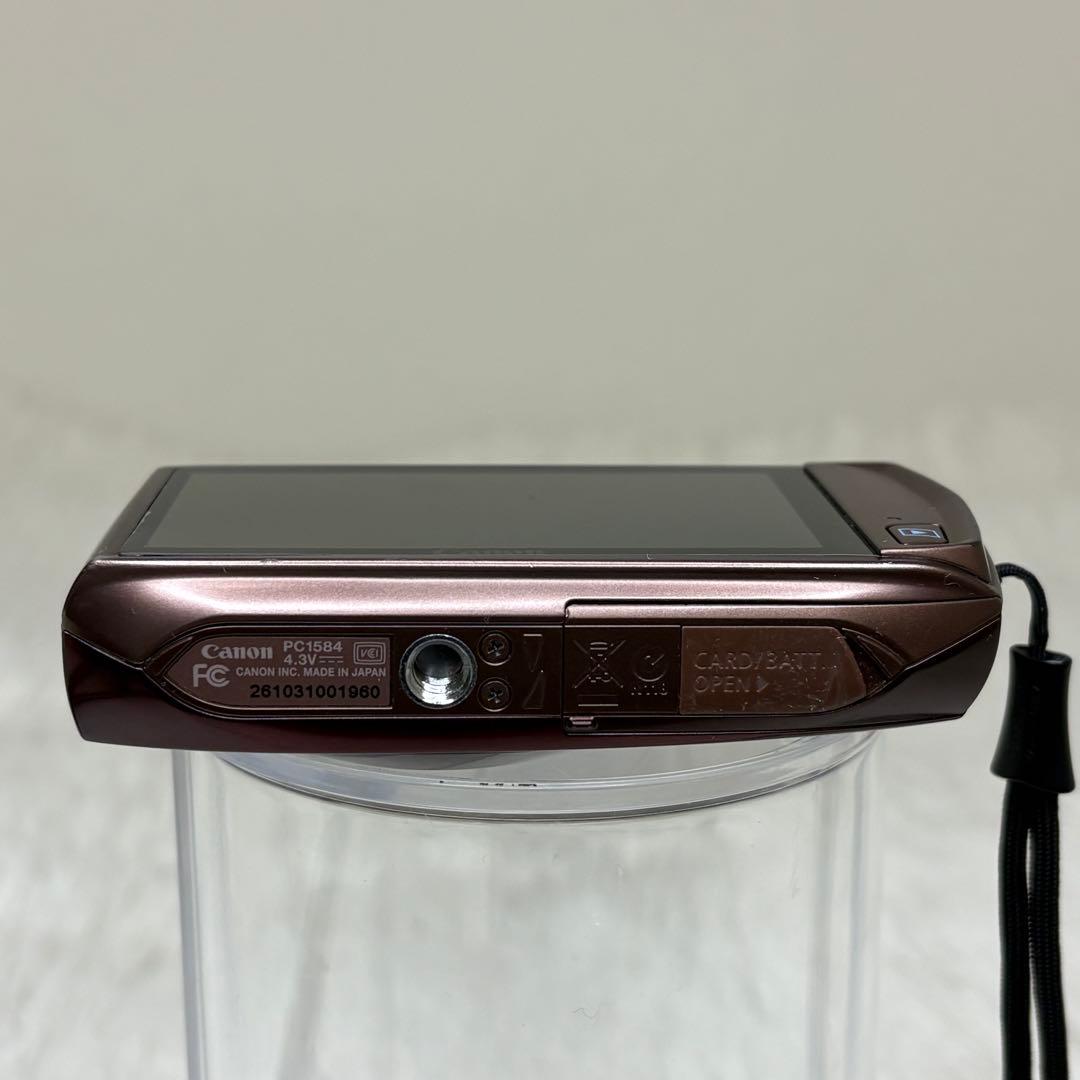 Canon カメラ　IXY 31S PC1584 充電器 コンデジ　動作品