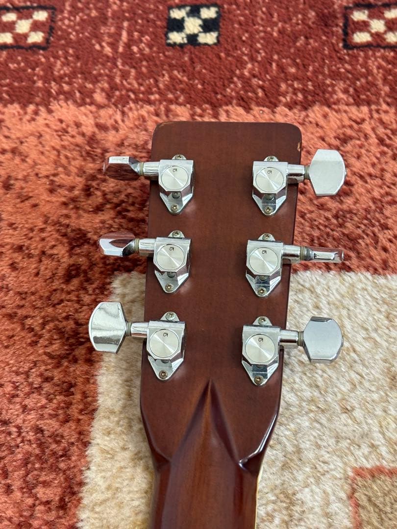 Miles2000 No.300 アコースティックギター