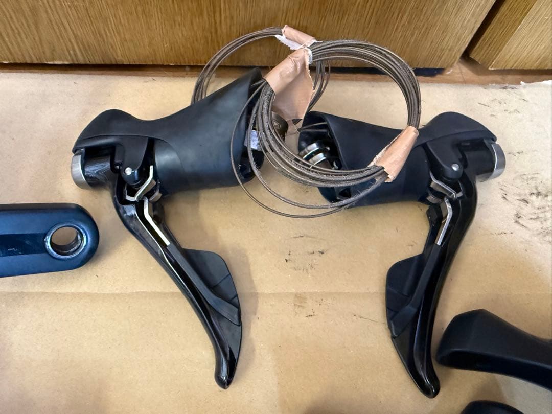 シマノ 105 5800 グループセット　デュラエース　新品ブラケットカバー