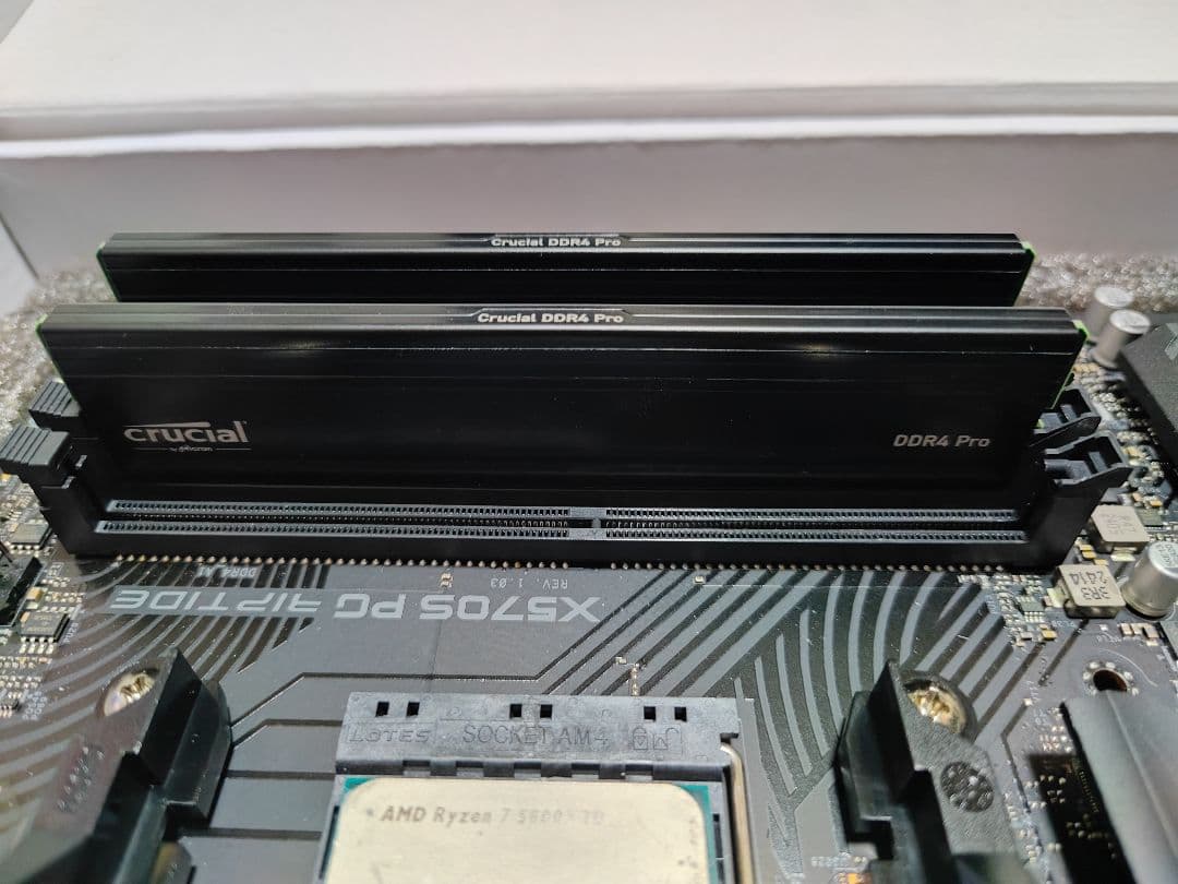 Ryzen 7 5800X3D&X570S PG Riptide メモリ付き