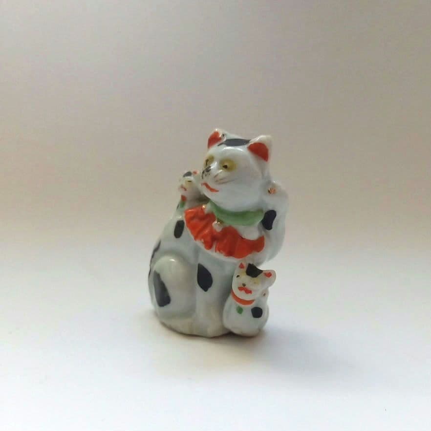 招き猫　磁器人形　レトロアンティーク人形　縁起物　親子猫