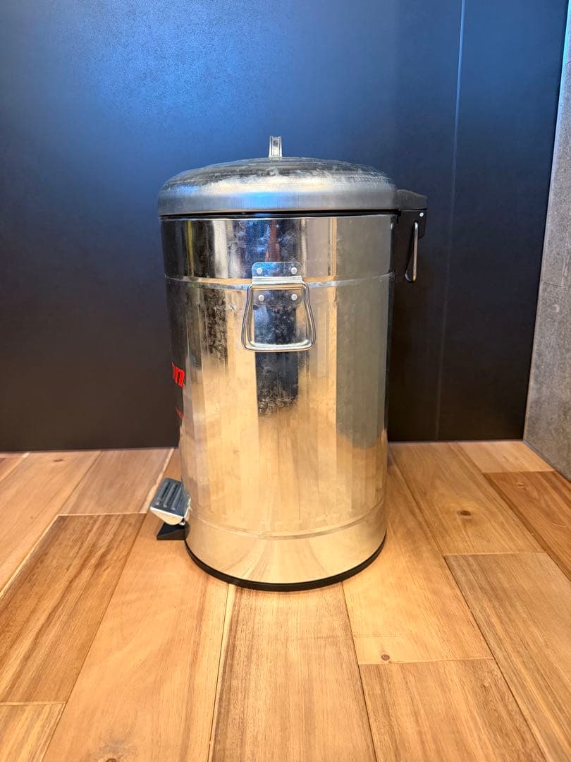 新品未使用 限定Snap-on ペダル式スチールゴミ箱 FUJ290TC