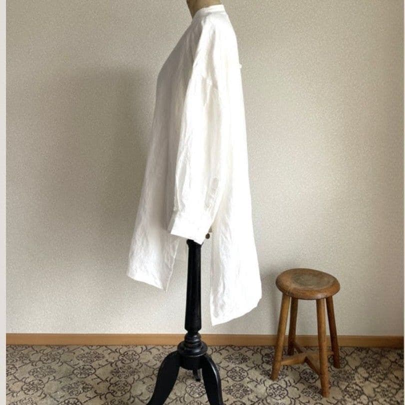 La chic baton ロングシャツ オフホワイト ラシックバトン