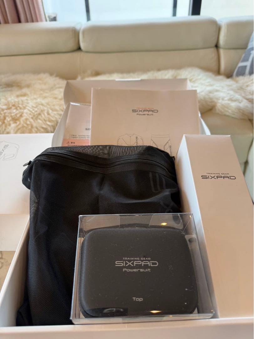 【朝美品】シックスパッド　全身　レディースホームジム パワースーツS