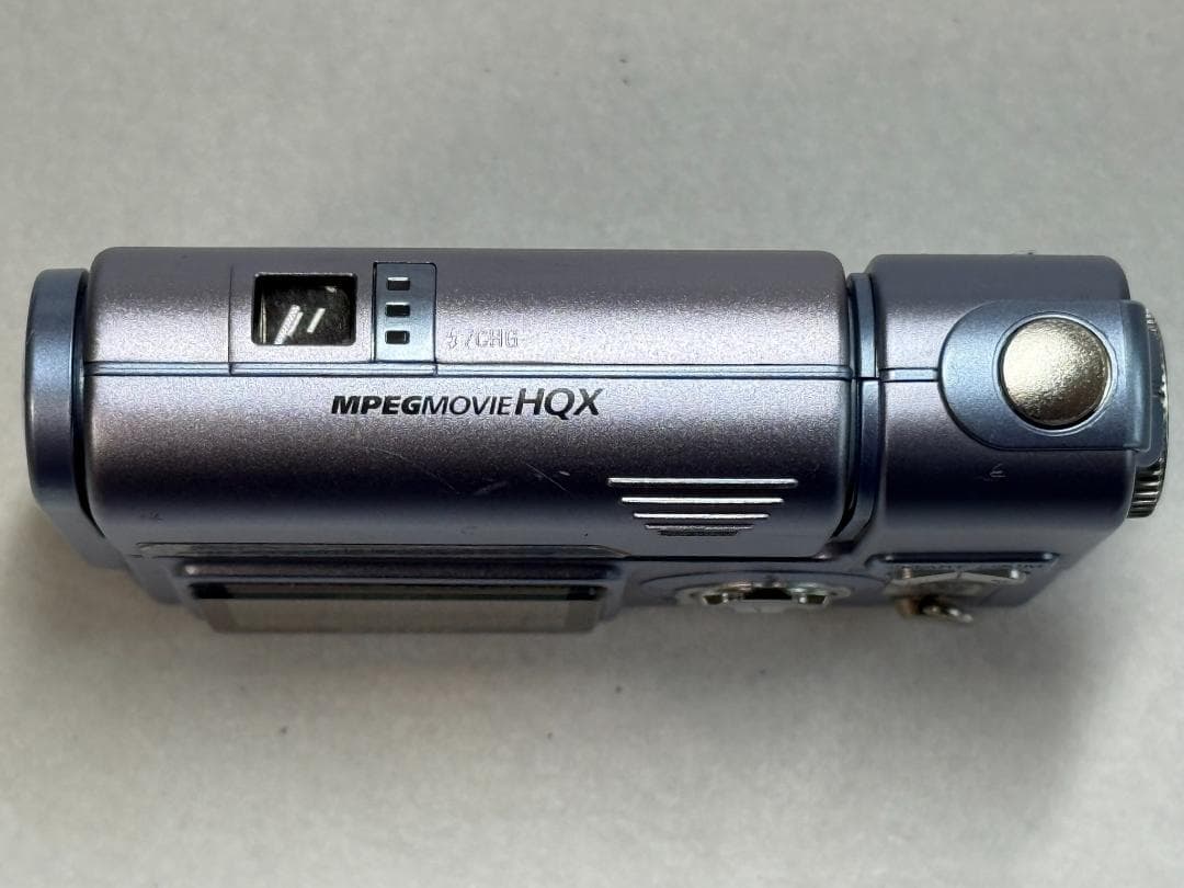 デジタルカメラ Sony Cyber-shot 4.0 Mega Pixels