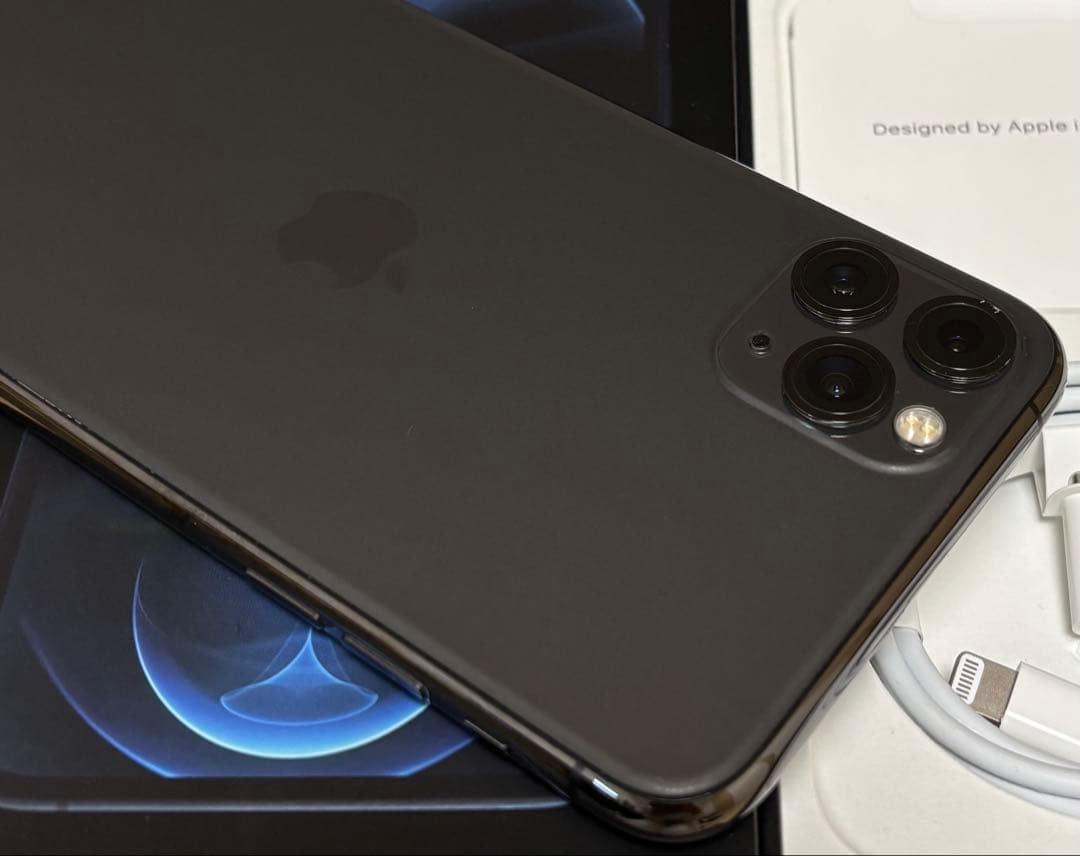 YUU SHIN 　　iPhone 11 PRO MAX 256GB