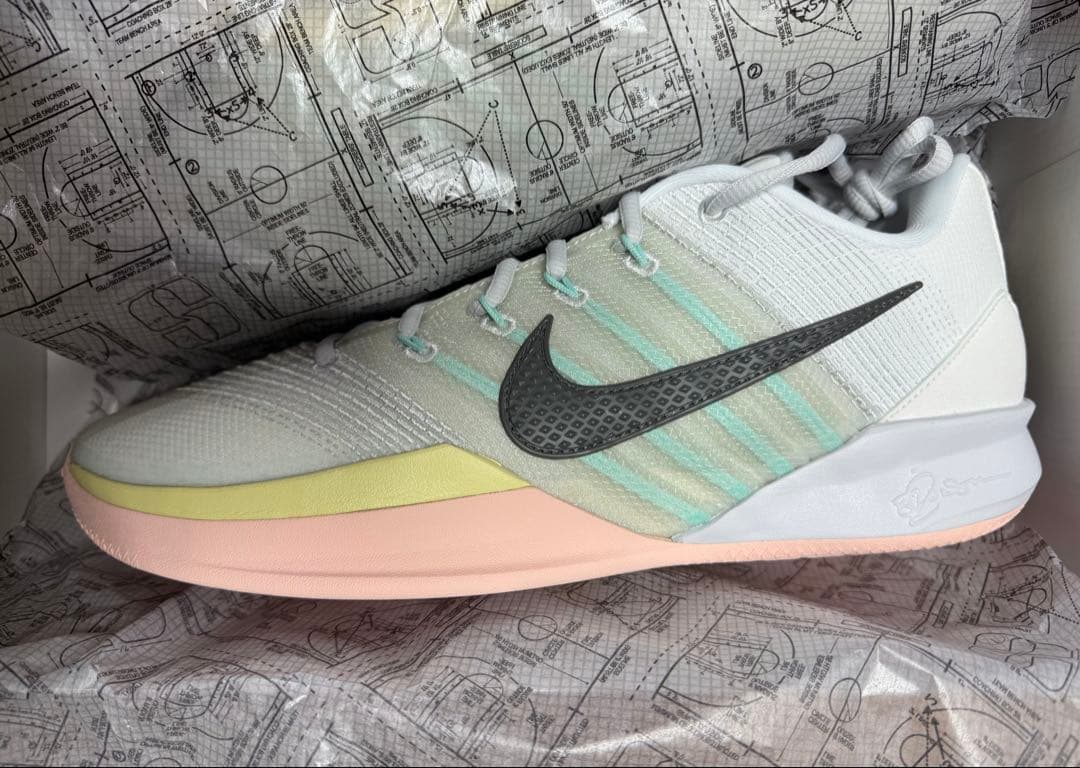 シューズ(女性用) Nike Women's Sabrina 3 \"Silencer\" 26Cm