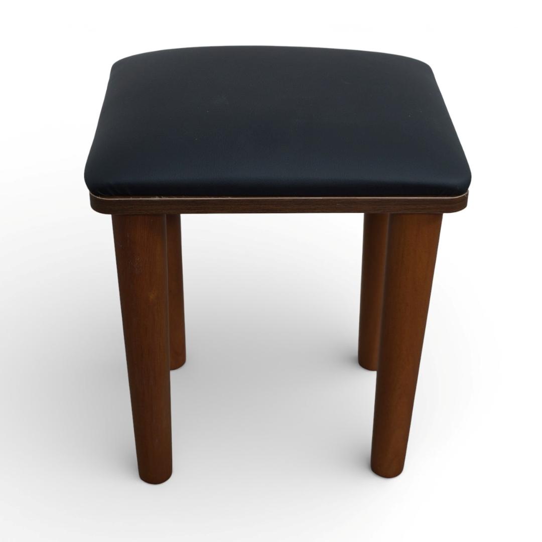 ◆訳あり◆【新品】北欧風　ドレッサー＆スツールセット　LED女優ライト　デスク