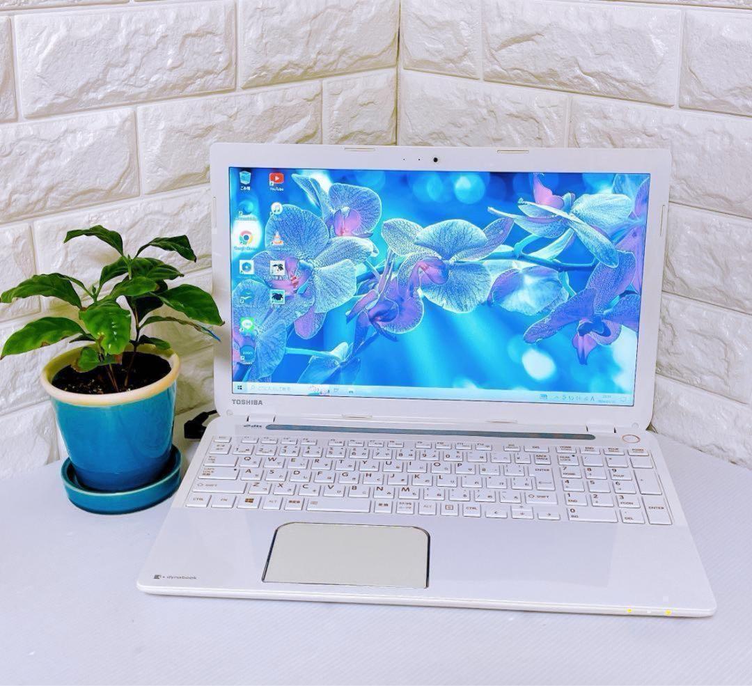 【YouTubeに最適】カメラ付ノートパソコン