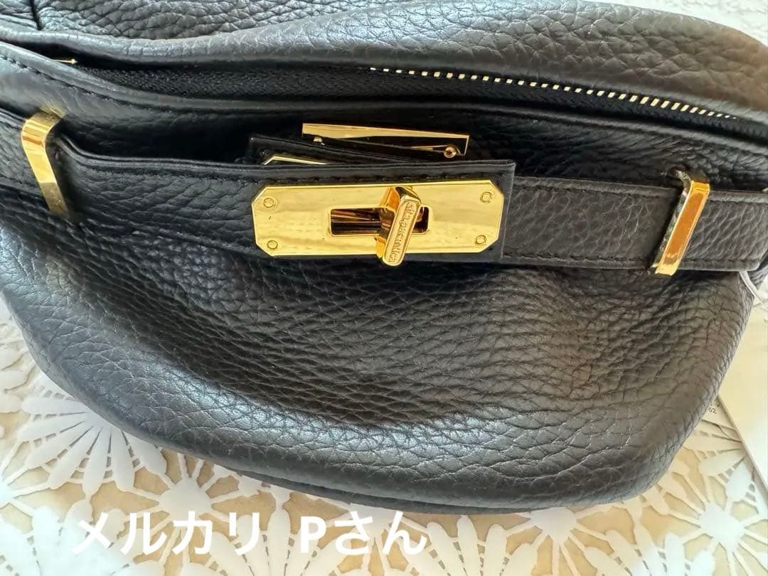 未使用　シータパランティカ　ボディバッグ　ウエストポーチ ブラック