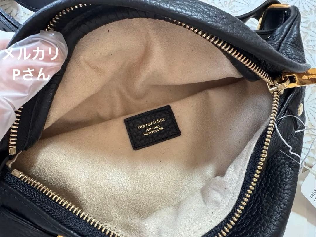 未使用　シータパランティカ　ボディバッグ　ウエストポーチ ブラック