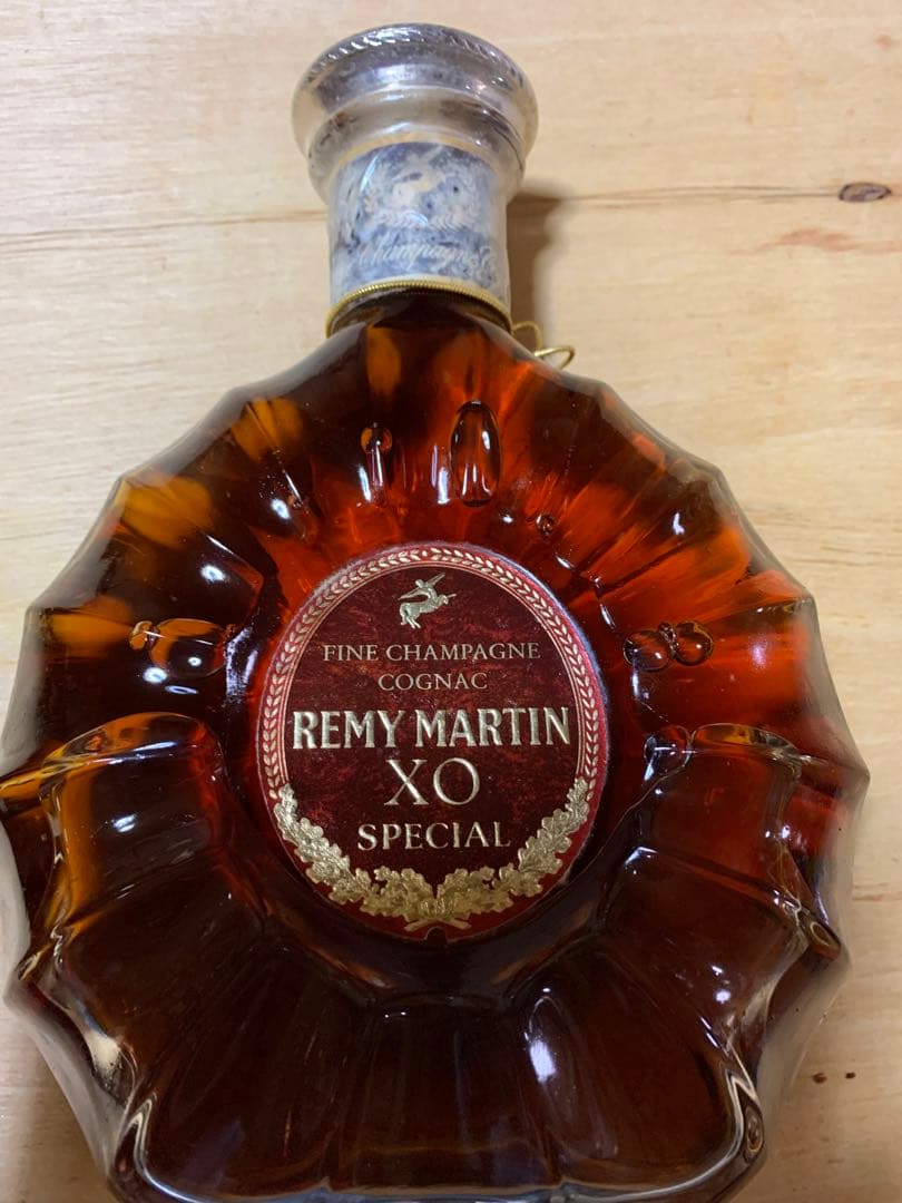 新品未開封　REMY MARTIN XO SPECIAL 箱入り