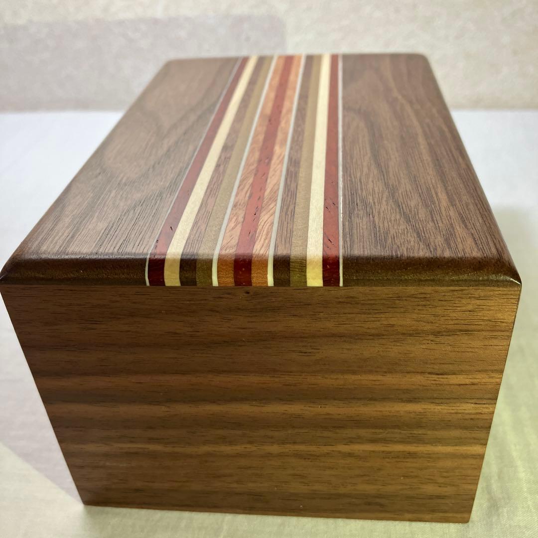 オルガニート20音 箱根山麓クラフトフジタ ウォールナット寄木ケース。