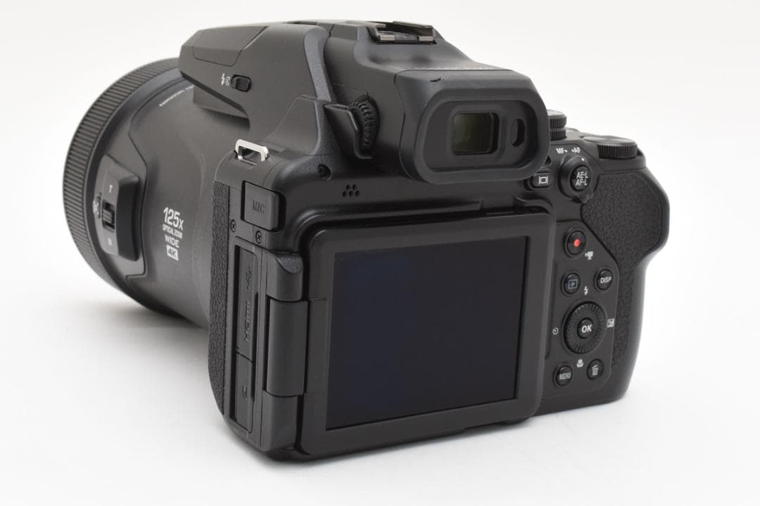 Nikon coolpix p1000 ニコン クールピクス デジカメ