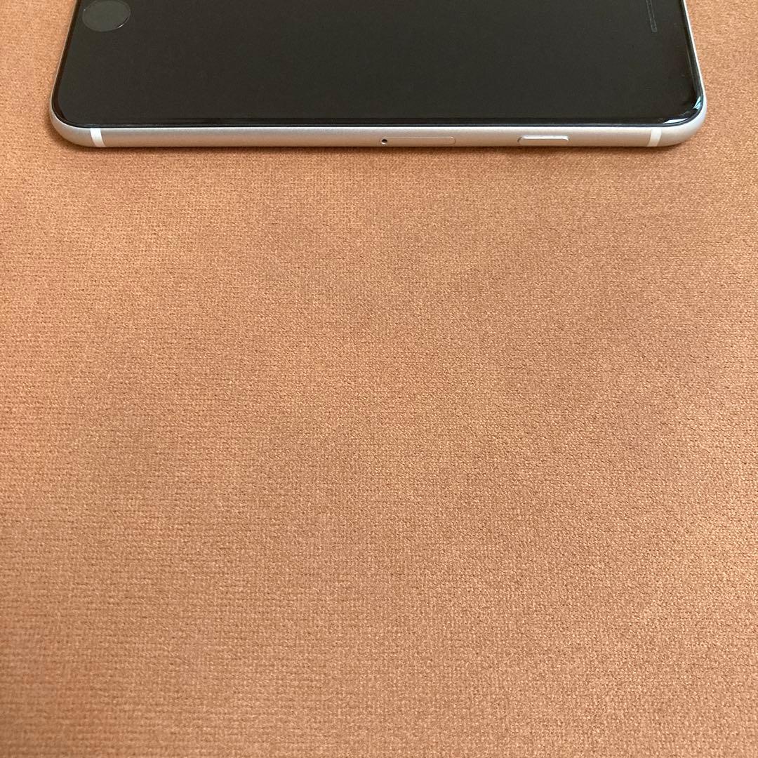 316【早い者勝ち】iPhoneSE2 第2世代 64GB SIMフリー☆