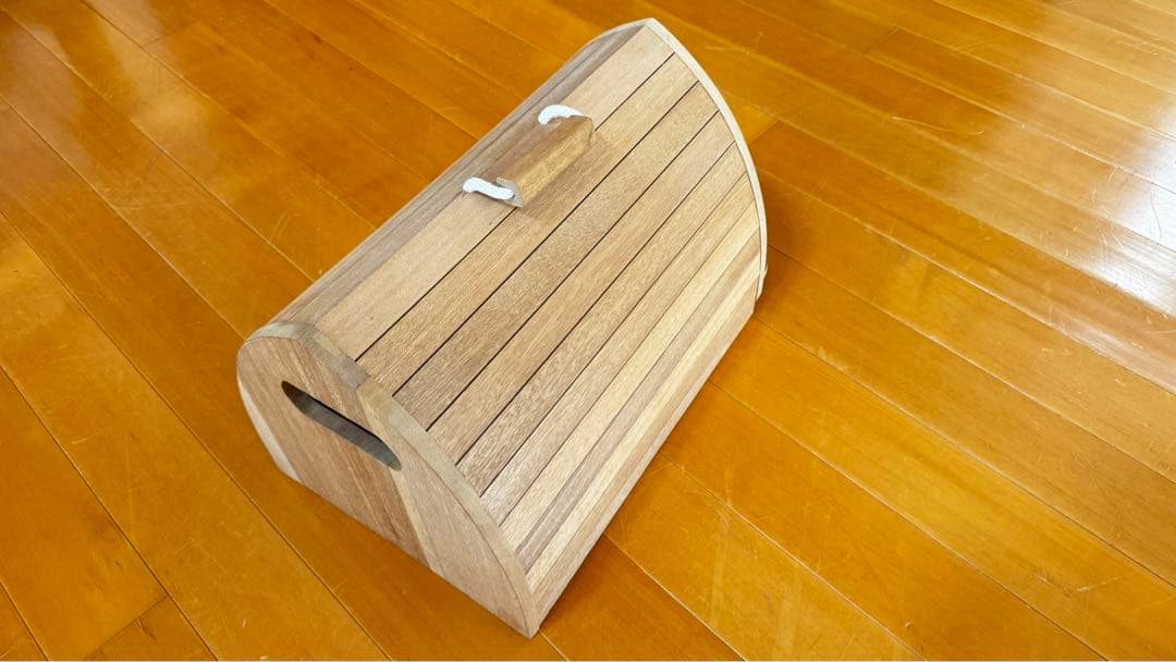 ⭐️お洒落で持運びが楽⭐️ハンドメイド⭐️小型犬/猫用小屋 木製★送料無料