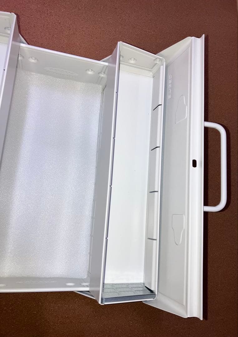 TOYO ST-350 ツールボックス　ホワイト系　美品　ほぼ未使用