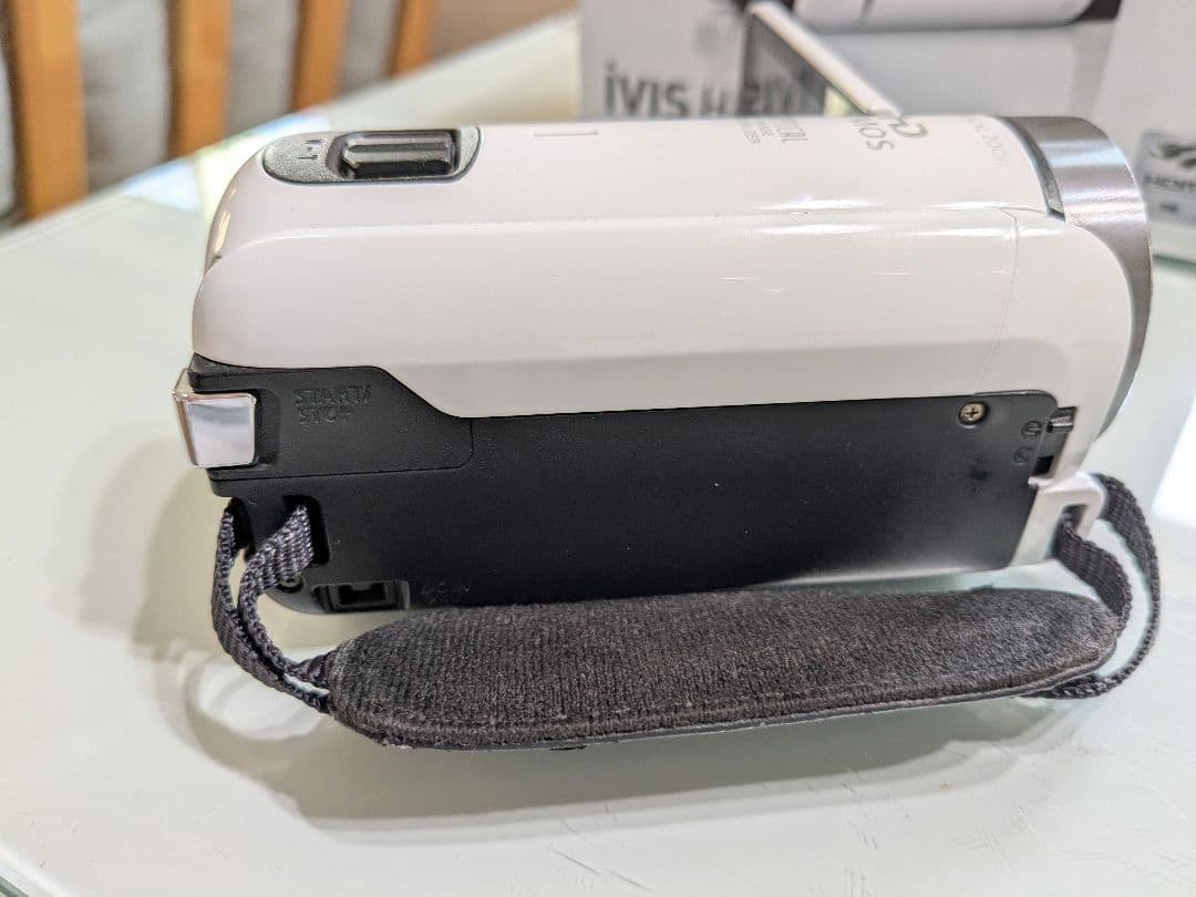 Canon iVIS HF R700 ビデオカメラ 本体