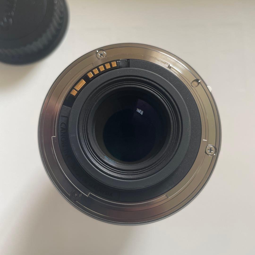 Canon EF-S 35mm f/2.8 IS STM マクロレンズ