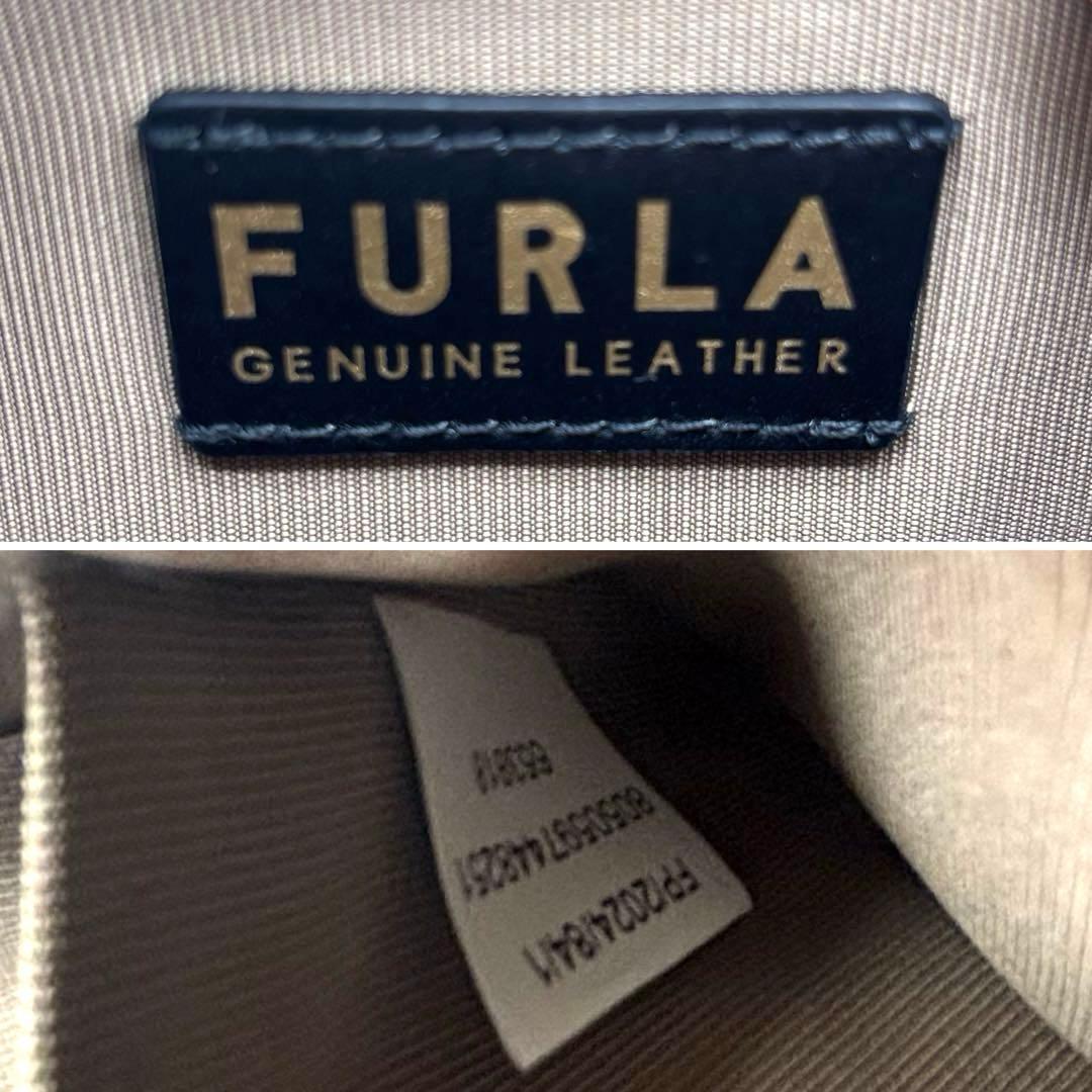 ✨未使用級✨現行ロゴ✨フルラ　カメラバッグ　ショルダーバッグ　リリー　レザー