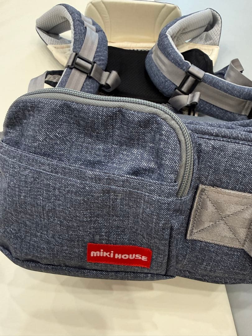 ひろみミキハウス ポグネイ 抱っこ紐 ネイビー デニム調