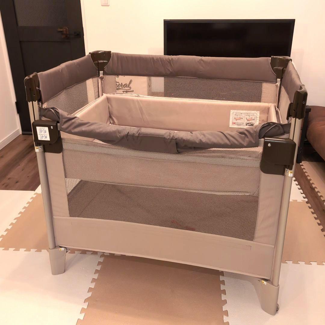 【土日発送】アップリカ　折り畳みミニベビーベッド　ココネルエアー　ココアブラウン