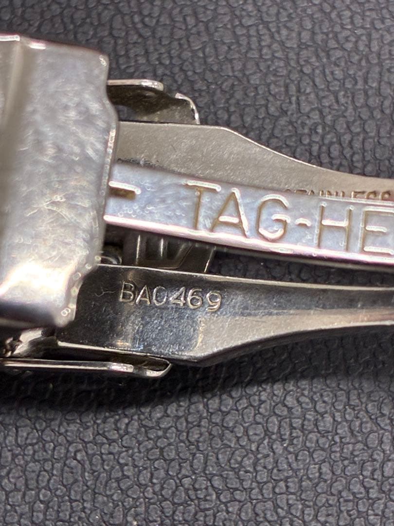 今日限定価格TAG HEUER WG1310-0クォーツ作動品デイト付純正ブレス
