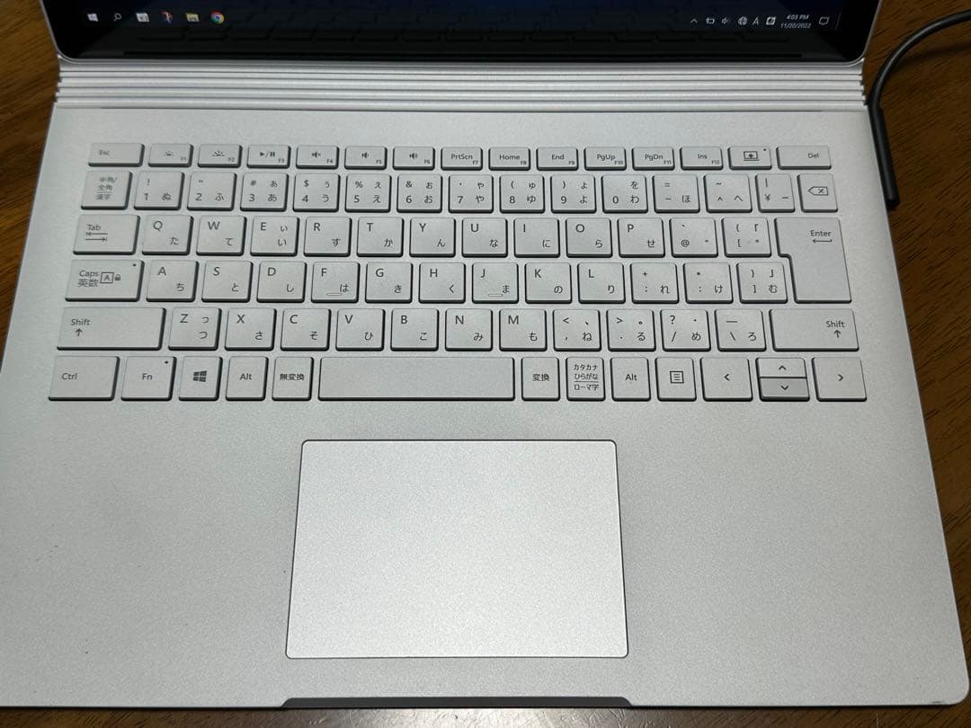 ヘッドホン Microsoft Surface Book