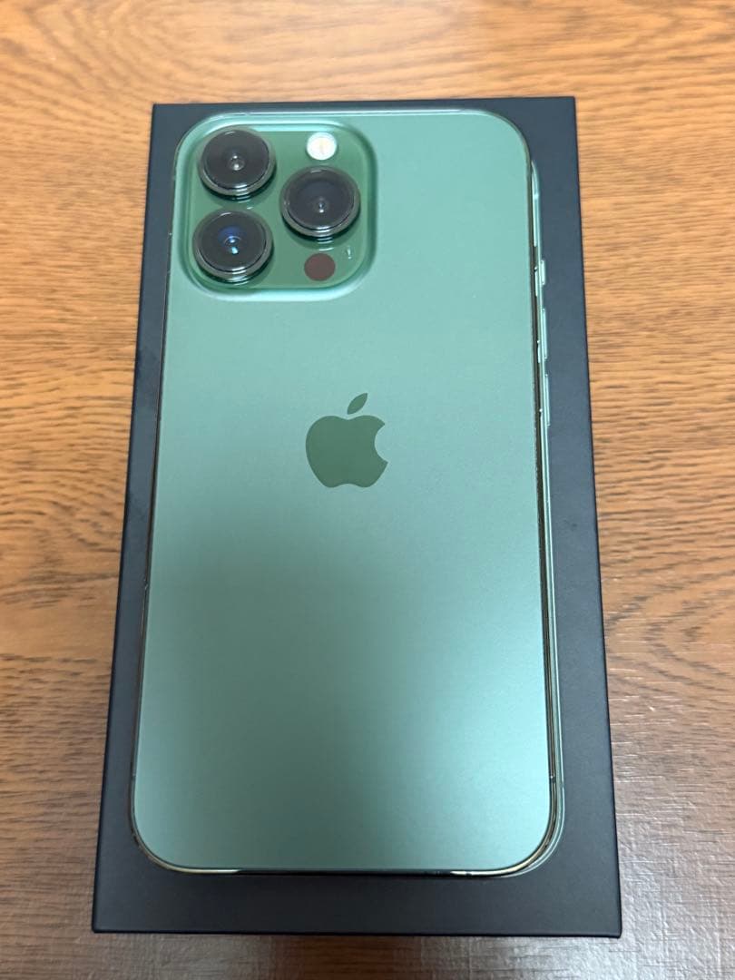 iPhone13pro 128GB ＋Apple Watch Series 7