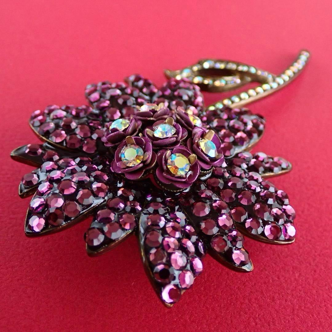 バトラーアンドウィルソン BUTLER&WILSON ブローチ オーロラストーン